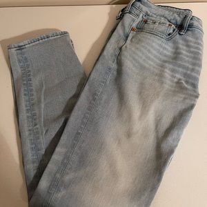 American Eagle - 32x30 slim fit jeans